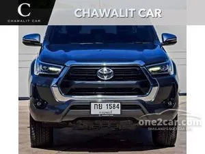 2022 Toyota HILUX REVO 2.4 Double Cab Prerunner Mid Pickup