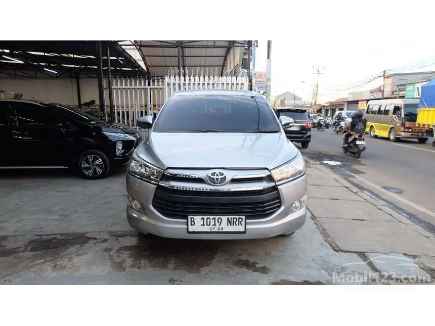 Jual Mobil Toyota Kijang Innova 2018 G 2.0 di Banten Automatic MPV Silver Rp 259.000.000