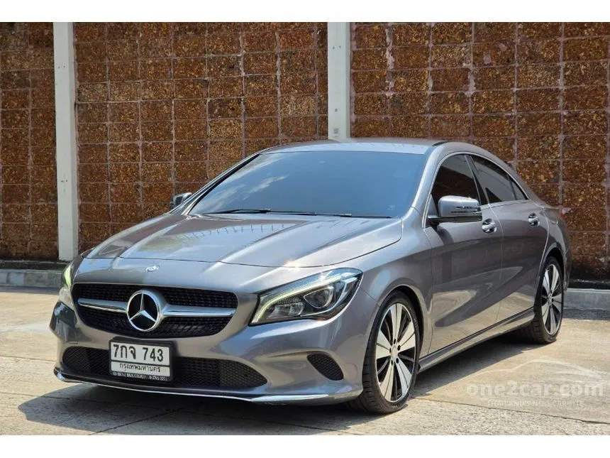 2018 Mercedes-Benz CLA200 Urban Sedan