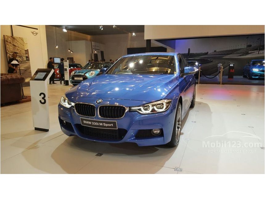 Jual Mobil  BMW  330i  2019 M  Sport  2 0 di DKI Jakarta 