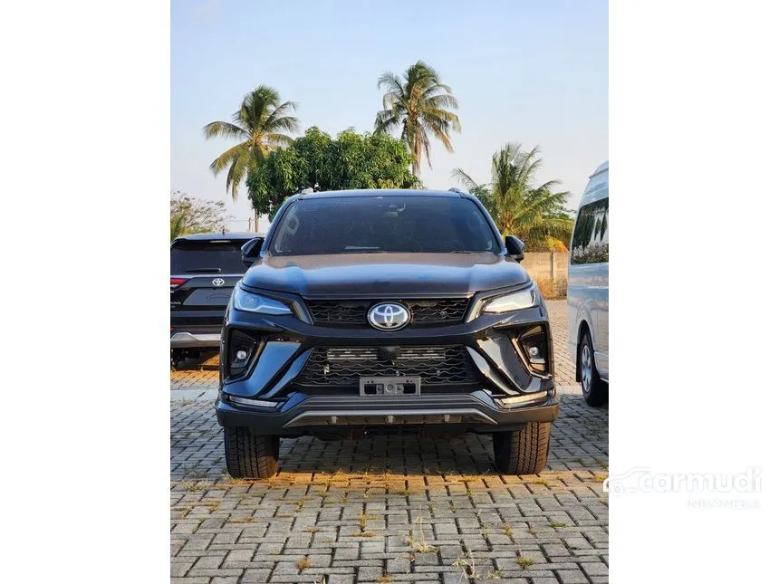 Jual Mobil Toyota Fortuner 2024 GR Sport 2.8 di Banten Automatic SUV Hitam Rp 620.500.000