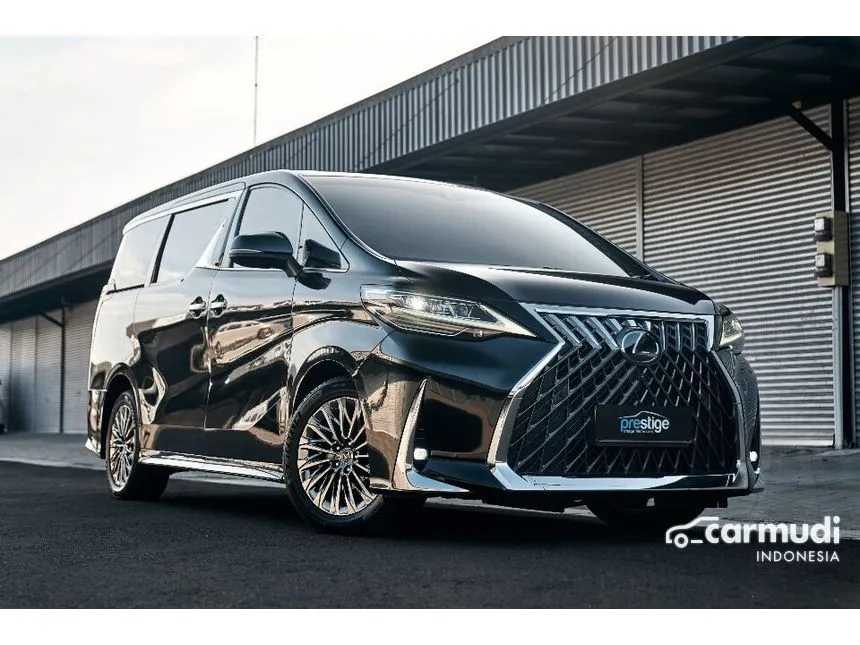 2021 Lexus LM350 Van Wagon