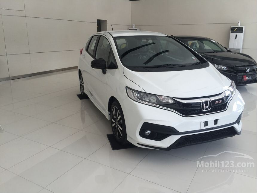 Jual Mobil Honda Jazz 2017 RS 1.5 di Jawa Barat Automatic 