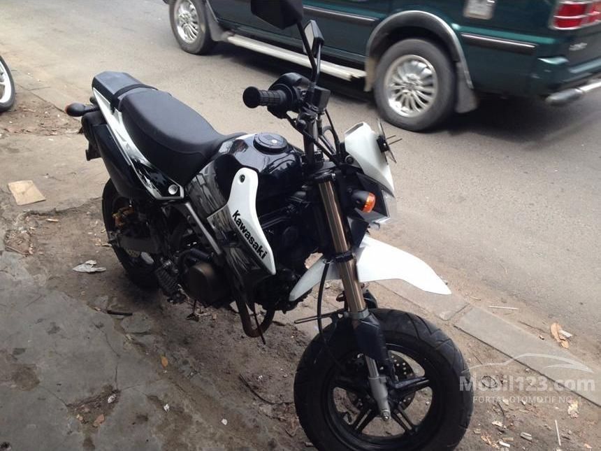 Jual Motor Kawasaki KSR 2013 0.1 di DKI Jakarta Manual Putih Rp 