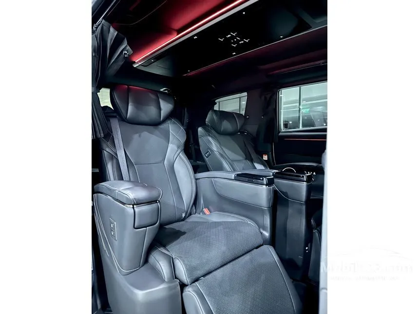2024 Toyota Alphard HEV Modelista MPV