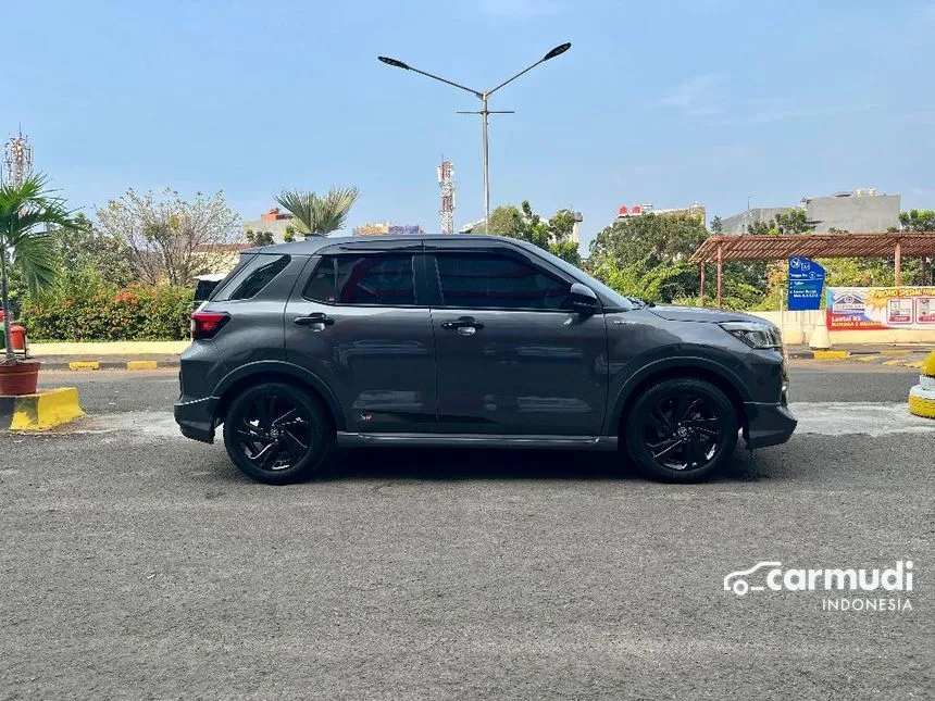 2023 Toyota Raize GR Sport (2 Tone) SUV