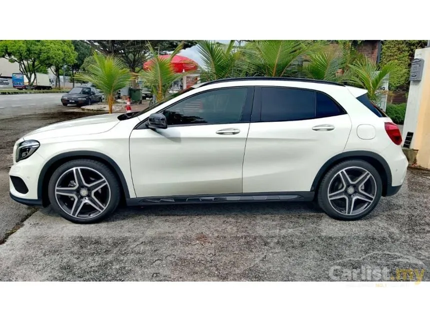 2016 Mercedes-Benz GLA180 AMG SUV