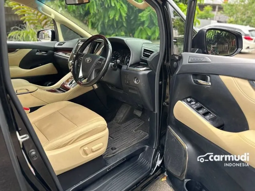 2017 Toyota Alphard G MPV