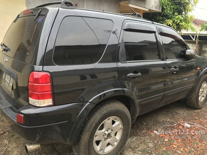 Jual Mobil  Ford  Escape  2006 XLT 2 3 di Jawa Barat 