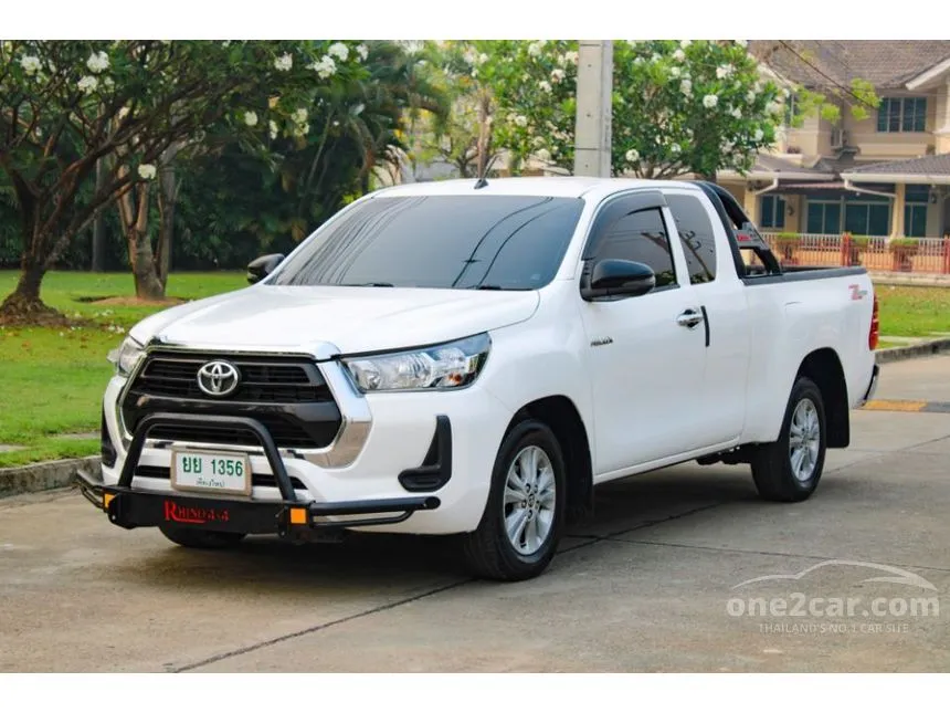 2024 Toyota HILUX REVO Z Edition Mid Smart Cab Pickup
