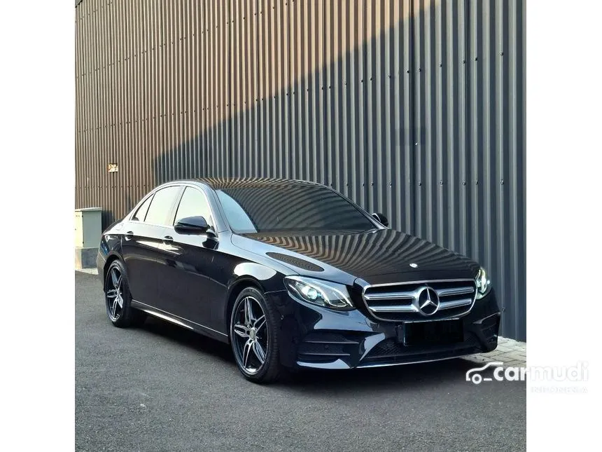 2017 Mercedes-Benz E300 AMG Line Sedan