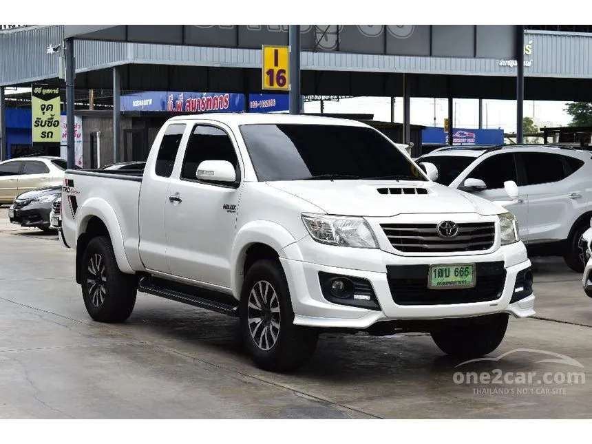 2016 Toyota HILUX VIGO Champ E TRD Sportivo Prerunner Smart Cab Pickup