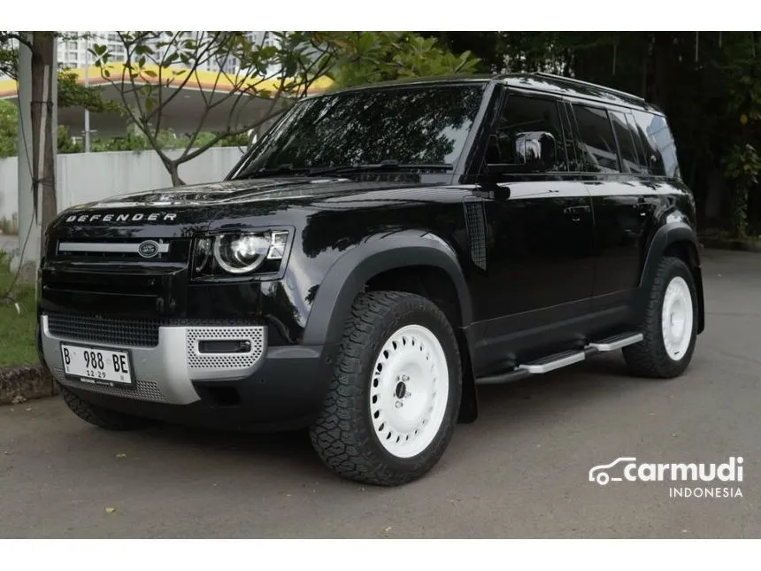 2023 Land Rover Defender 110 P300 HSE Explorer Package SUV