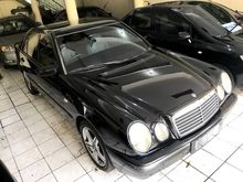 1997 Mercedes-Benz E230 2.3 W210 Sedan