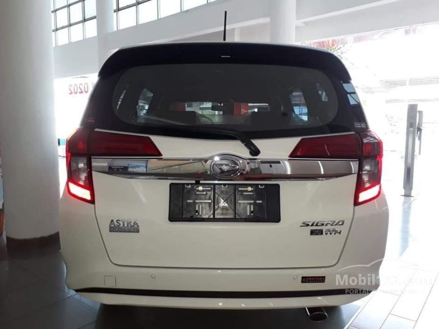 2020 Daihatsu Sigra R Deluxe MPV