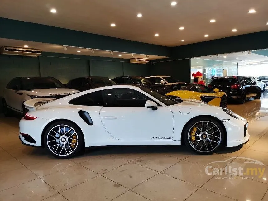 2018 Porsche 911 Turbo S Coupe