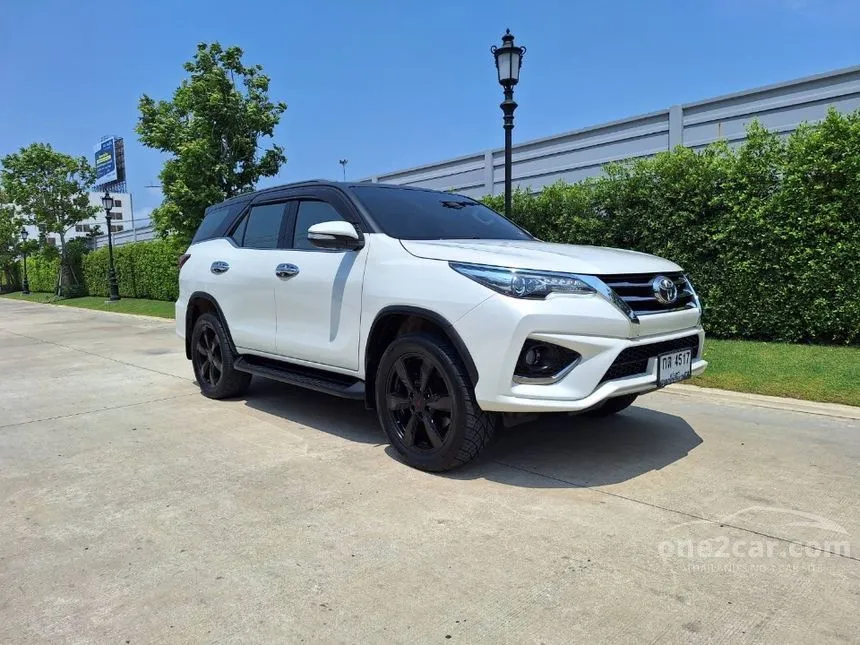 2016 Toyota FORTUNER TRD Sportivo (White+Backtop) SUV