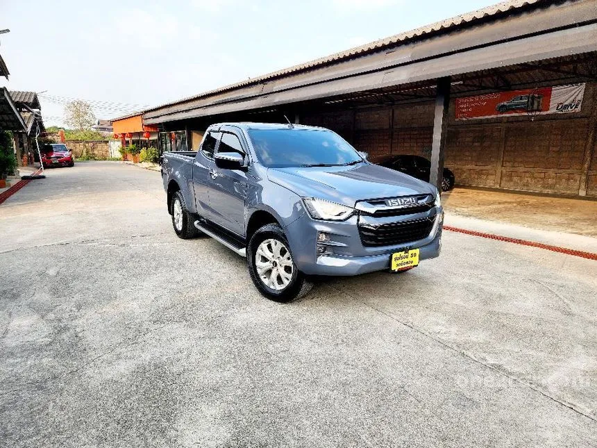 2022 Isuzu D-Max Vcross Z Pickup
