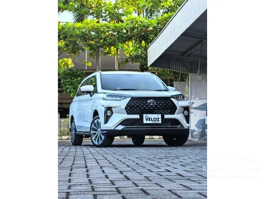 2026 Toyota Veloz V HEV MPV
