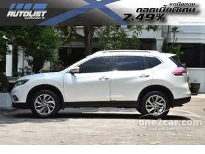 2015 Nissan X-TRAIL 2.5 V SUV