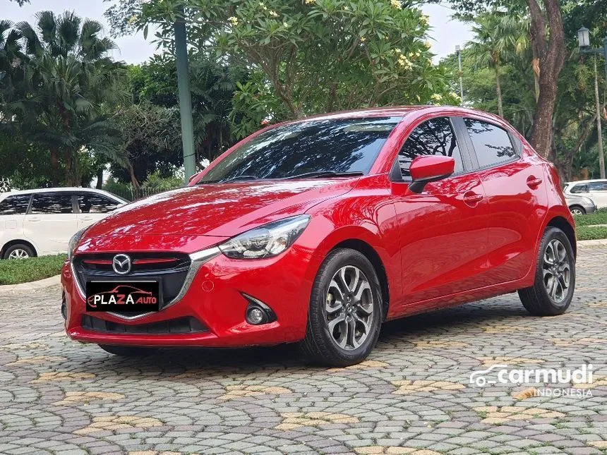 2015 Mazda 2 R Hatchback