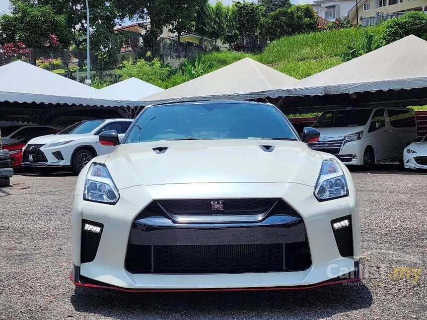 2018 Nissan GT-R Premium Edition Coupe