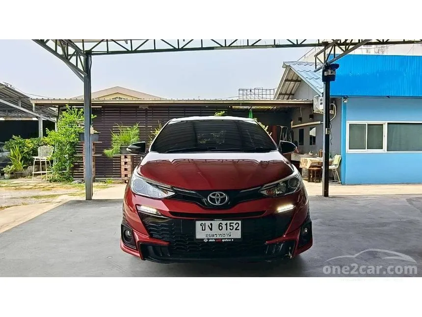 2020 Toyota YARIS Sport Premium Hatchback