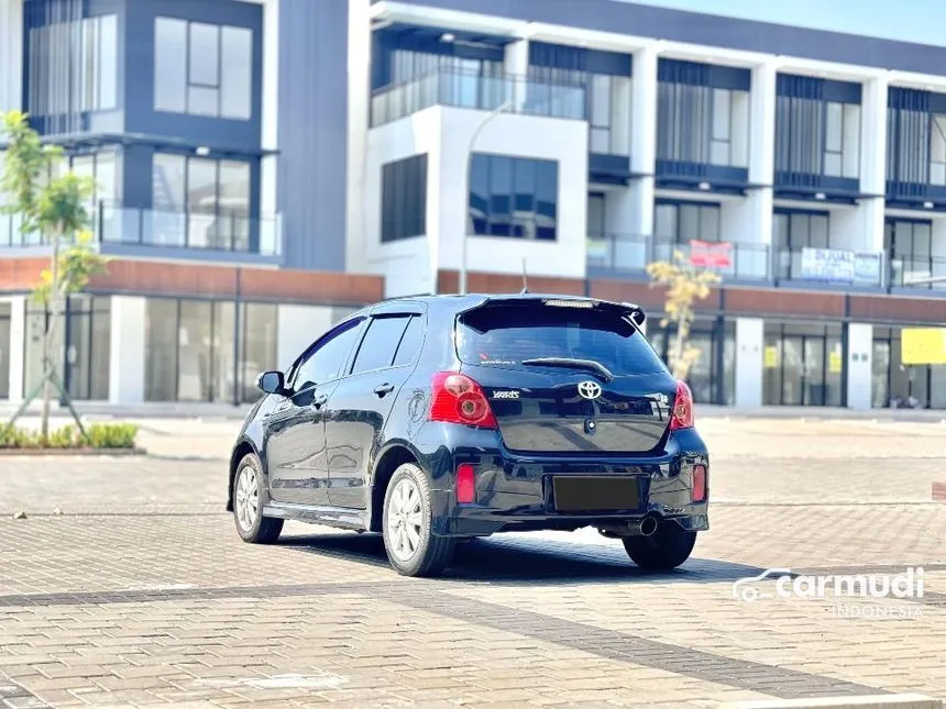 2013 Toyota Yaris E Hatchback