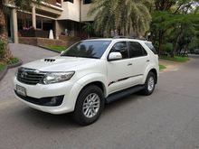 2013 Toyota Fortuner 3.0 (ปี 12-15) V SUV AT