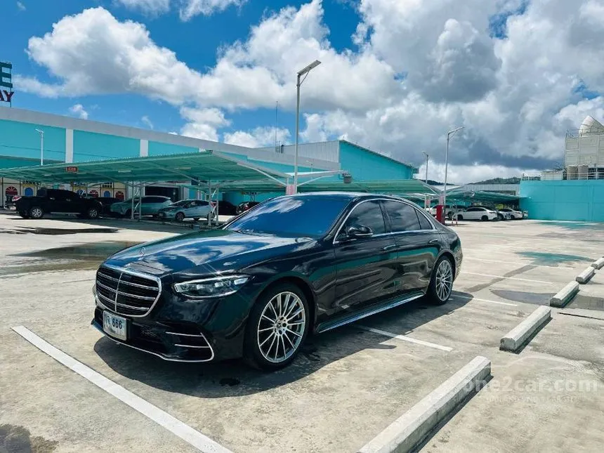 2022 Mercedes-Benz S580 e AMG Premium Sedan