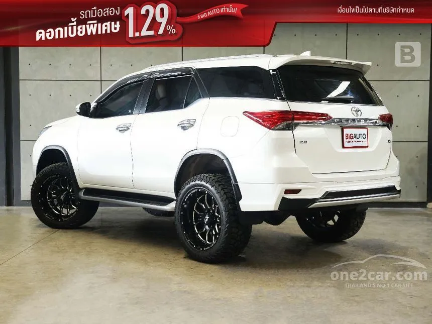 2018 Toyota FORTUNER V SUV