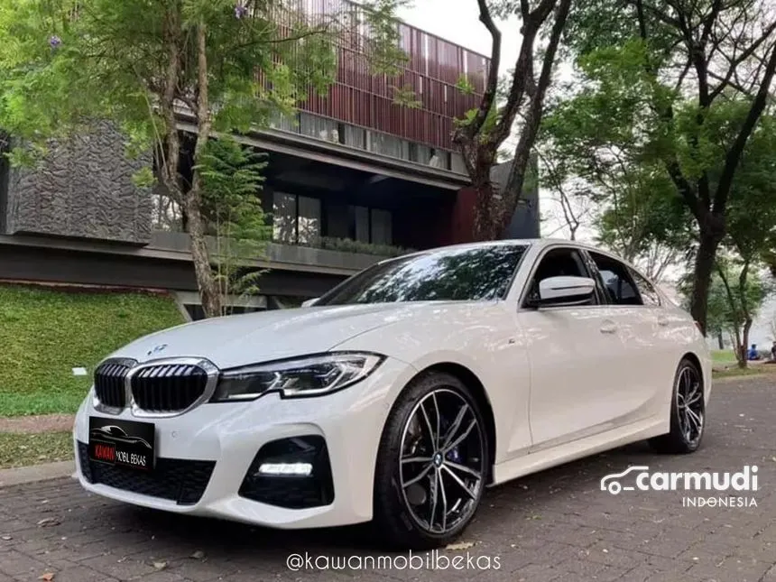 2021 BMW 330i M Sport Sedan