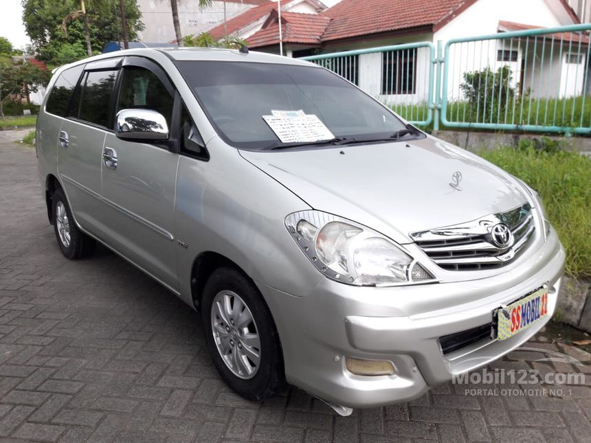 Jual Mobil Toyota Kijang Innova 2010 V 2.0 di Jawa Timur 