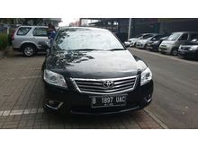 2011 Toyota Camry V at Hitam metalic