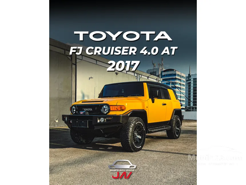 2017 Toyota FJ Cruiser SUV
