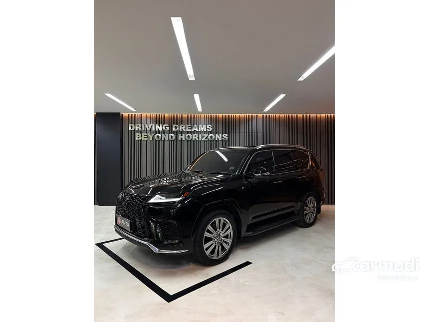 Jual Mobil Lexus LX600 2022 VIP 3.4 di DKI Jakarta Automatic Wagon Hitam Rp 3.375.000.000