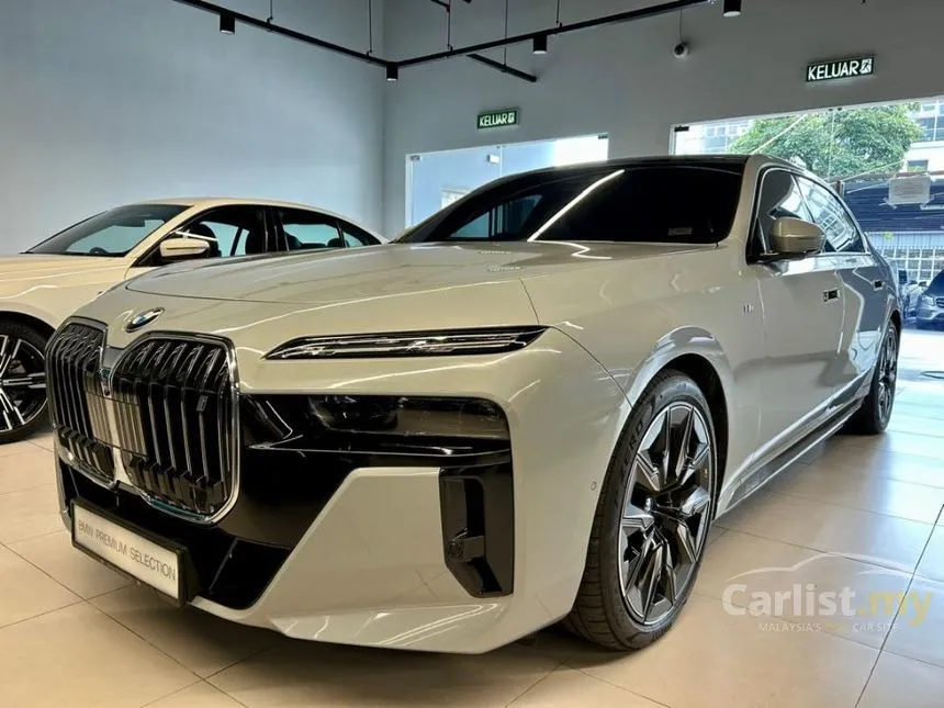 2023 BMW i7 xDrive60 M Sport Sedan