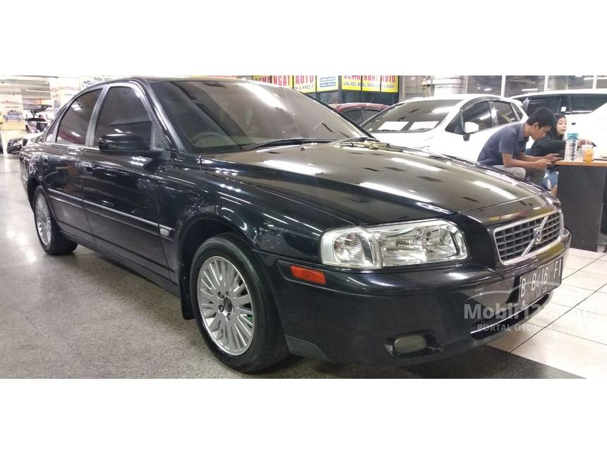 06 volvo s80
