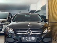 2016 Mercedes-Benz C200 2.0 Avantgarde Sedan