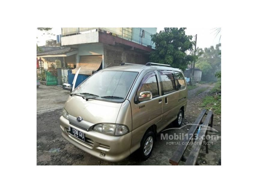 2005 Daihatsu Espass MPV Minivans