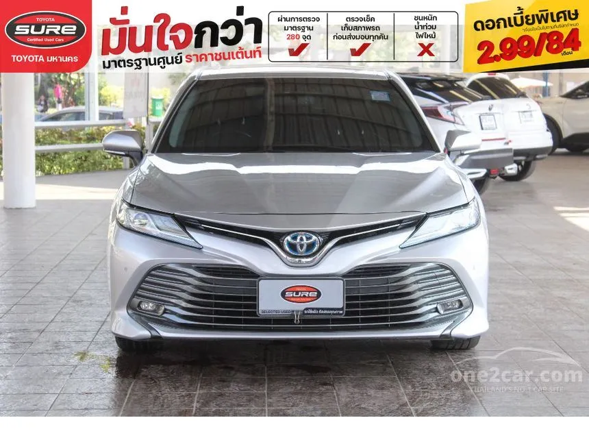 2018 Toyota Camry Hybrid Sedan