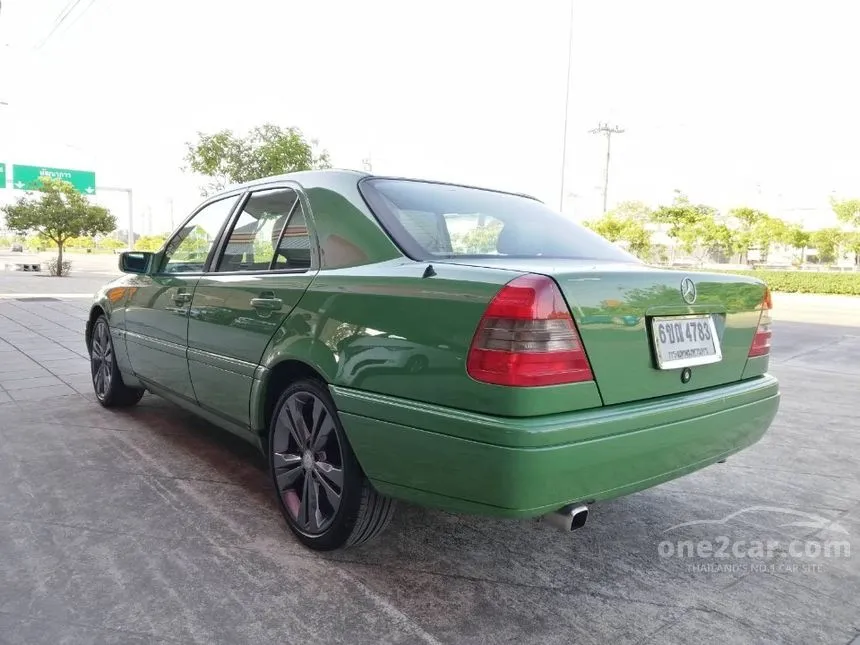 1997 Mercedes-Benz C180 Sedan