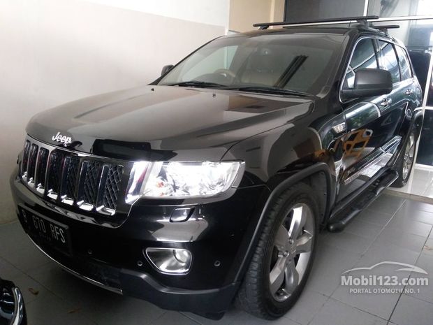  Jeep  Grand  Cherokee  Limited Mobil  bekas dijual di 