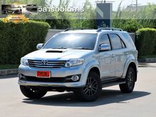 2015 Toyota Fortuner 3.0 (ปี 12-15) V SUV AT