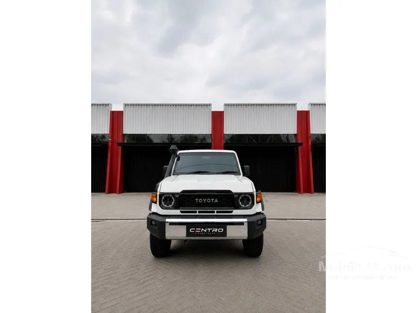 2024 Toyota Land Cruiser 70 LX SUV