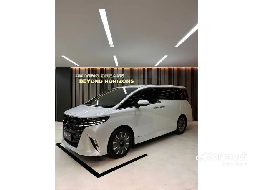 2024 Toyota Alphard HEV MPV