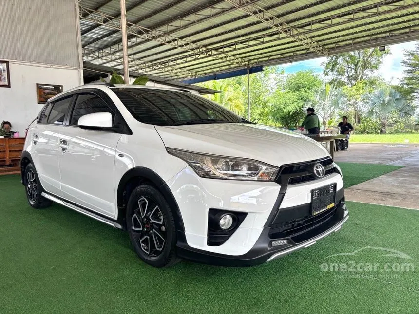 2016 Toyota YARIS TRD Sportivo Hatchback