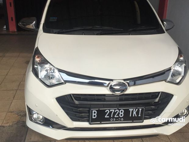 Buy Daihatsu Sigra R Car Used, Best Price 96 Car in Carmudi Indonesia