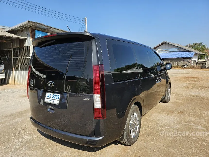 2021 Hyundai Staria S Van