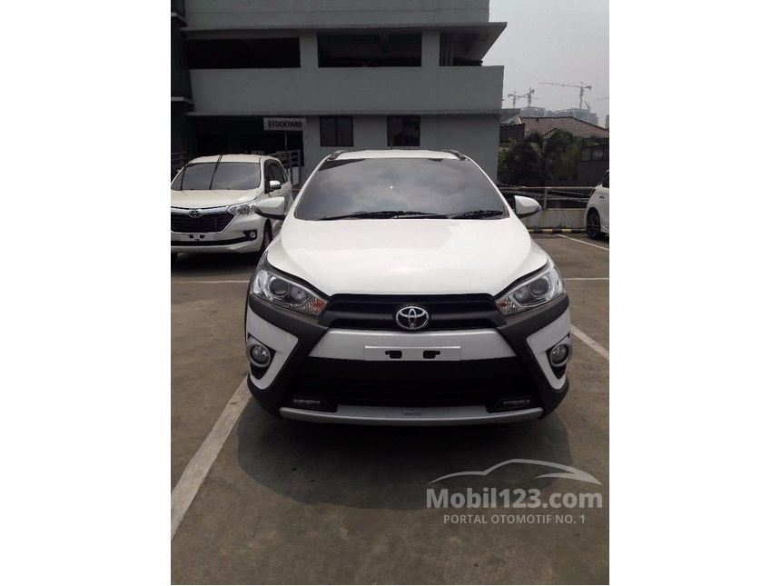 All New Yaris Heykers Putih: Petualangan Perkotaan yang Elegan